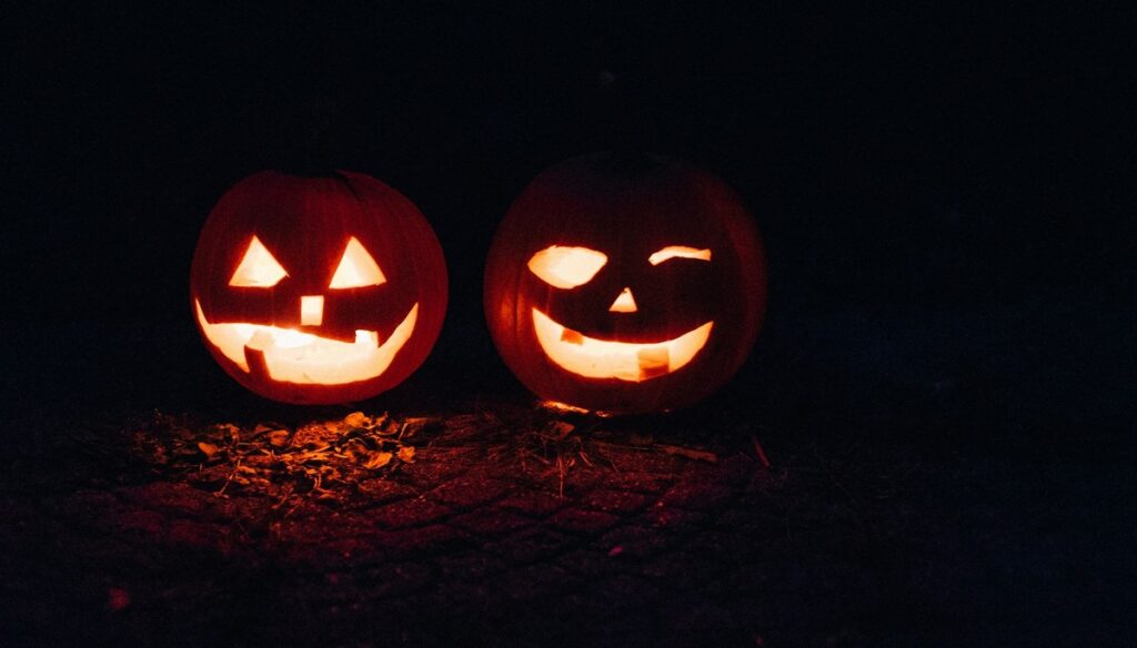 Wydrążone na Halloween dynie
