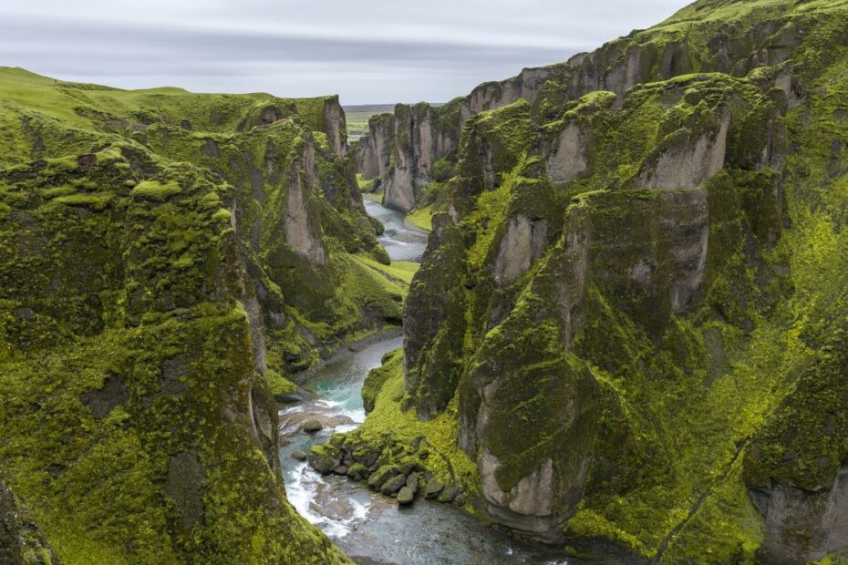 Klimat w worldbuildingu - jak pogoda wpływa na powieść fantasy?