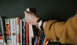 Jak wybrać najlepsze książki dla młodzieży?